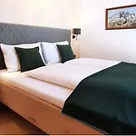 Holiday home Vomlandl Lofts & Leogang
