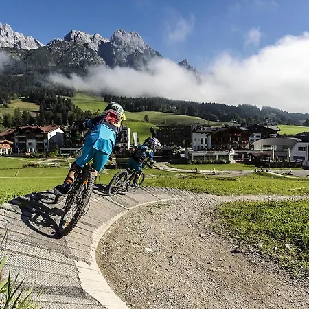 Vomlandl Lofts & Σπίτι διακοπών Leogang